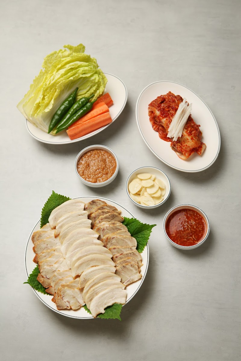 Song-Ga-Ne Gamja-Tang (Pork Back-Bone Stew) 송가네감자탕 본점-5